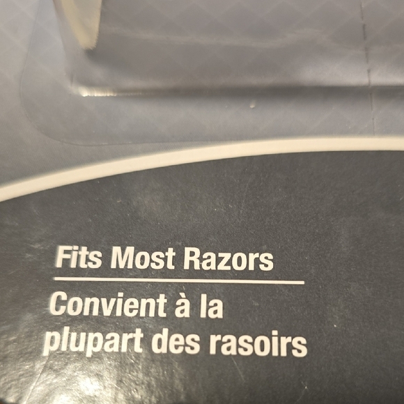 Black Disposable Razor with Suction Cup Holder - Picture 3 of 3